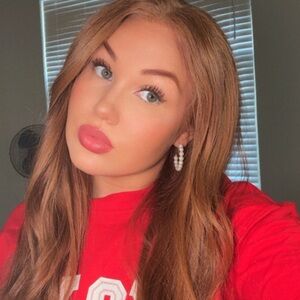 Meet your Posher, Maddie